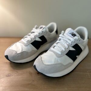 New Balance 237 Sneakers